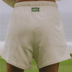 Daily Drills Sand Women's Shorts